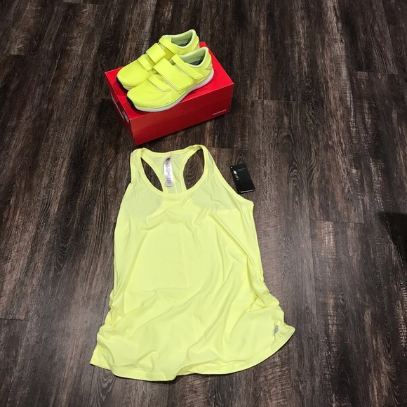 🌸New Balance🌸 - Picture 3 of 8